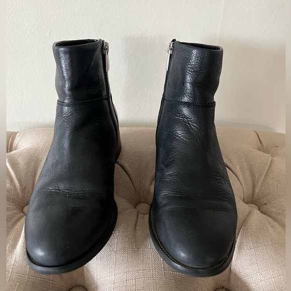 Franco Sarto Women's Leather Booties Ankle Boot - Picture 2 of 7